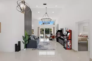 12725 Kingsway Rd, Wellington, FL 33414 - Photo 3