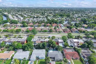 6561 Boulevard of Champions, North Lauderdale, FL 33068 - Photo 35