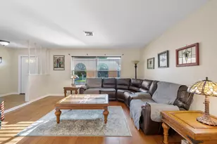 4020 NW 113th Ave, Coral Springs, FL 33065 - Photo 11