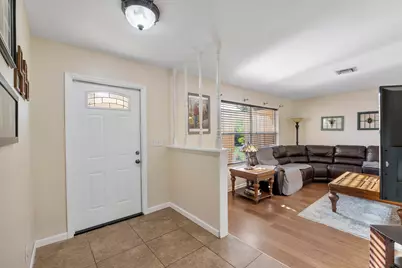 4020 NW 113th Avenue, Coral Springs, FL 33065 - Photo 9