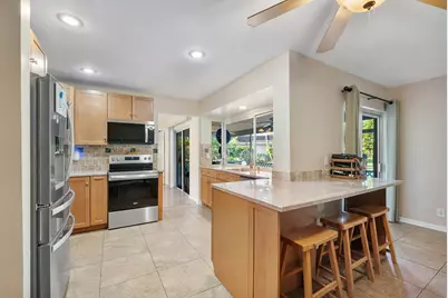 4020 NW 113th Avenue, Coral Springs, FL 33065 - Photo 15