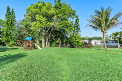 4020 NW 113th Avenue, Coral Springs, FL 33065 - Photo 43