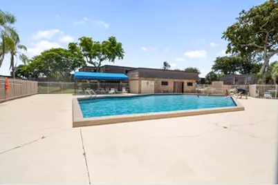 2561 NW 99th Avenue, Coral Springs, FL 33065 - Photo 31
