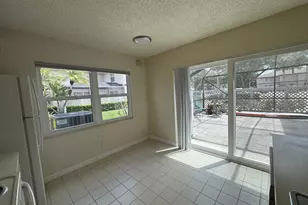 20 Bedford Ct, Royal Palm Beach, FL 33411 - Photo 7