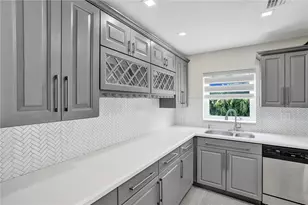11627 SW 50th St, Cooper City, FL 33330 - Photo 9