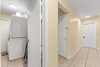2640 NW 14th Court, Fort Lauderdale, FL 33311 - Photo 13