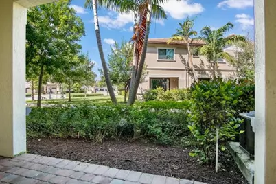 4210 N Dixie Highway #29, Oakland Park, FL 33334 - Photo 7