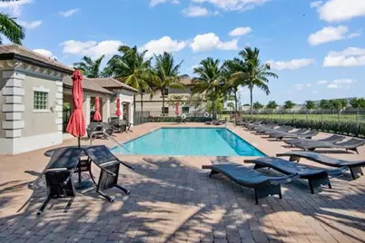 4210 N Dixie Highway #29, Oakland Park, FL 33334 - Photo 25
