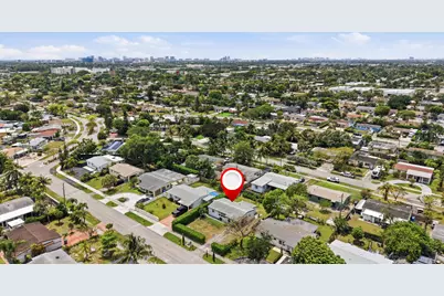 330 NE 59th Court, Oakland Park, FL 33334 - Photo 41