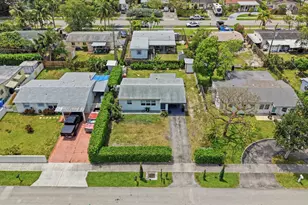 330 NE 59th Ct, Oakland Park, FL 33334 - Photo 29