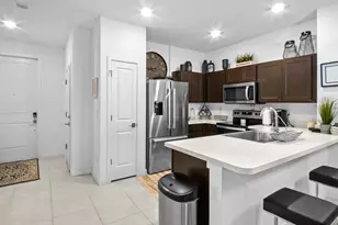 185 Bandol St, Riviera Beach, FL 33404 - Photo 5