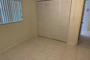 7680 NW 1st St, Margate, FL 33063 - Photo 11