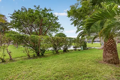 5028 NW 11th Way, Deerfield Beach, FL 33064 - Photo 17
