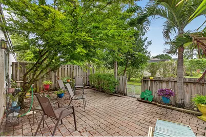 5028 NW 11th Way, Deerfield Beach, FL 33064 - Photo 15