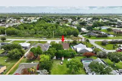2392 SE Berkshire Boulevard SE, Port Saint Lucie, FL 34952 - Photo 45