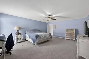 2392 SE Berkshire Blvd SE, Port Saint Lucie, FL 34952 - Photo 27