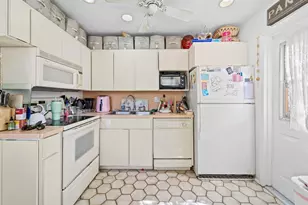 1681 NE 56th St, Fort Lauderdale, FL 33334 - Photo 9