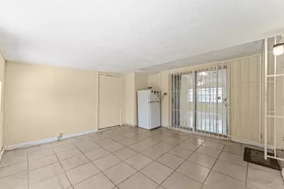 610 SW 10th Court, Deerfield Beach, FL 33441 - Photo 27