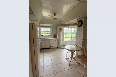 3836 Via Poinciana #306, Lake Worth, FL 33467 - Photo 9