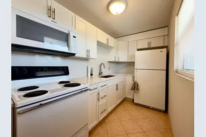 200 Bonnie Boulevard #132, Palm Springs, FL 33461 - Photo 3