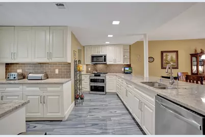 3499 Oaks Way #Unit 205, Pompano Beach, FL 33069 - Photo 11