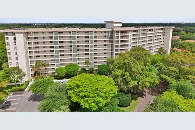 3499 Oaks Way #Unit 205, Pompano Beach, FL 33069 - Photo 3