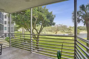 3499 Oaks Way, Pompano Beach, FL 33069 - Photo 37