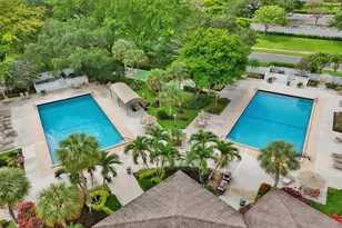 3499 Oaks Way, Pompano Beach, FL 33069 - Photo 9