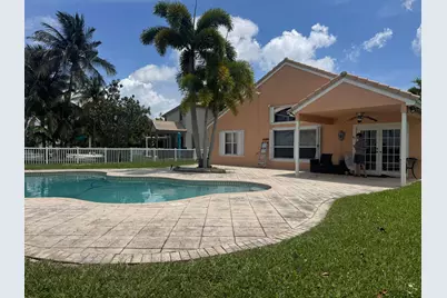 1490 NW 144th Avenue, Pembroke Pines, FL 33028 - Photo 3