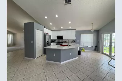 1490 NW 144th Avenue, Pembroke Pines, FL 33028 - Photo 15