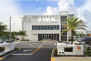 10351 NW 66th St, Doral, FL 33178 - Photo 9