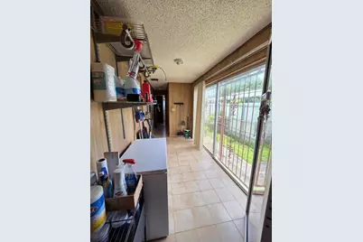 6495 W 2nd Court, Hialeah, FL 33012 - Photo 17