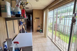 6495 W 2nd Ct, Hialeah, FL 33012 - Photo 17