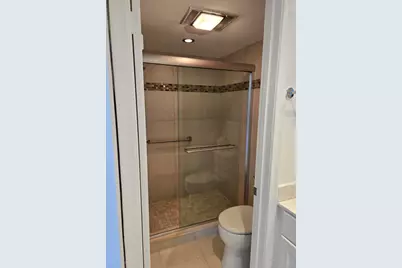 [Address not provided], West Palm Beach, FL 33417 - Photo 5