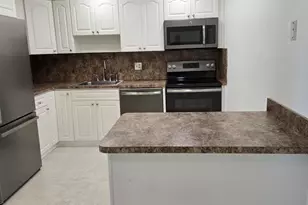 [Address not provided], West Palm Beach, FL 33417 - Photo 3