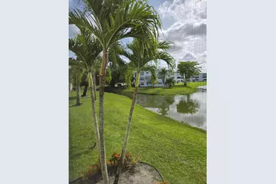 [Address not provided], West Palm Beach, FL 33417 - Photo 1