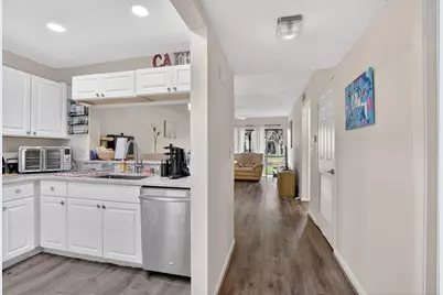 3939 NE 5th Avenue #C102, Boca Raton, FL 33431 - Photo 3