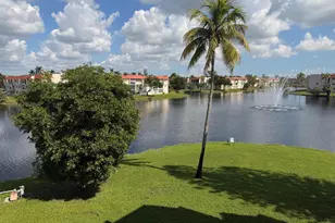 2950 Sunrise Lakes Dr W, Sunrise, FL 33322 - Photo 5