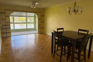 2950 Sunrise Lakes Dr W, Sunrise, FL 33322 - Photo 3