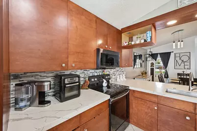 7069 Burgess Drive, Lake Worth, FL 33467 - Photo 15