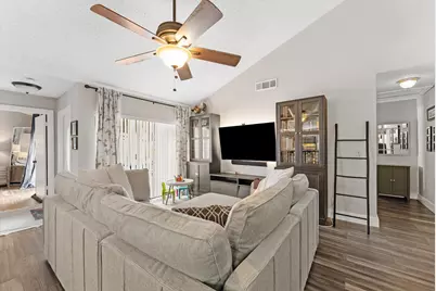 203 Timberlane Circle, Greenacres, FL 33463 - Photo 5