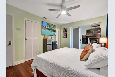 4460 NE 17th Terrace, Oakland Park, FL 33334 - Photo 9