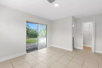 2321 NW 38th Terrace, Lauderdale Lakes, FL 33311 - Photo 7