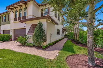 4952 Pointe Midtown Way, Palm Beach Gardens, FL 33418 - Photo 3