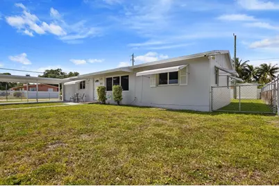 101 NE 195th Street, Miami, FL 33179 - Photo 19