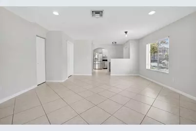 5951 Manchester Way, Tamarac, FL 33321 - Photo 27