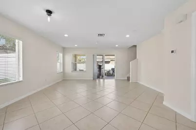 5951 Manchester Way, Tamarac, FL 33321 - Photo 29