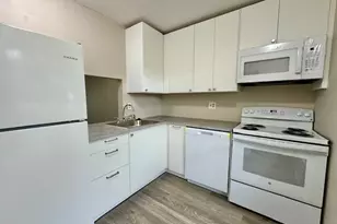 6020 NW 64th Ave, Tamarac, FL 33319 - Photo 3