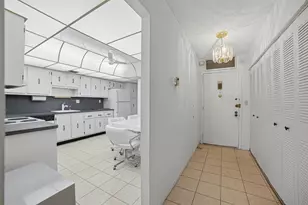 600 Three Islands Boulevard, Hallandale Beach, FL 33009 - Photo 15