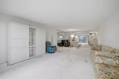 600 Three Islands Boulevard #121, Hallandale Beach, FL 33009 - Photo 7